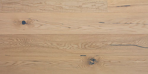 Sculpted Oak Halfmoon Bay hardwood floor width=