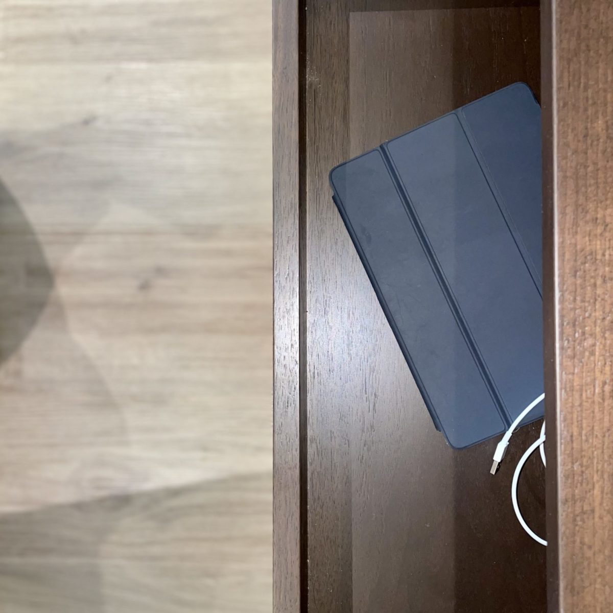 Docking-Drawer-open-door-to-reveal-ipad-charging