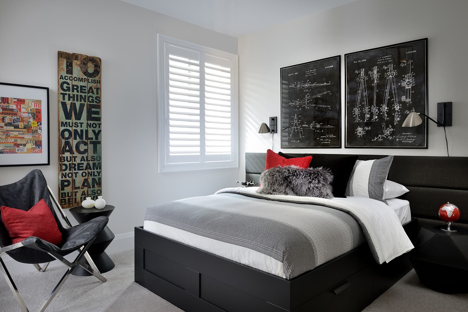 black bed black accents