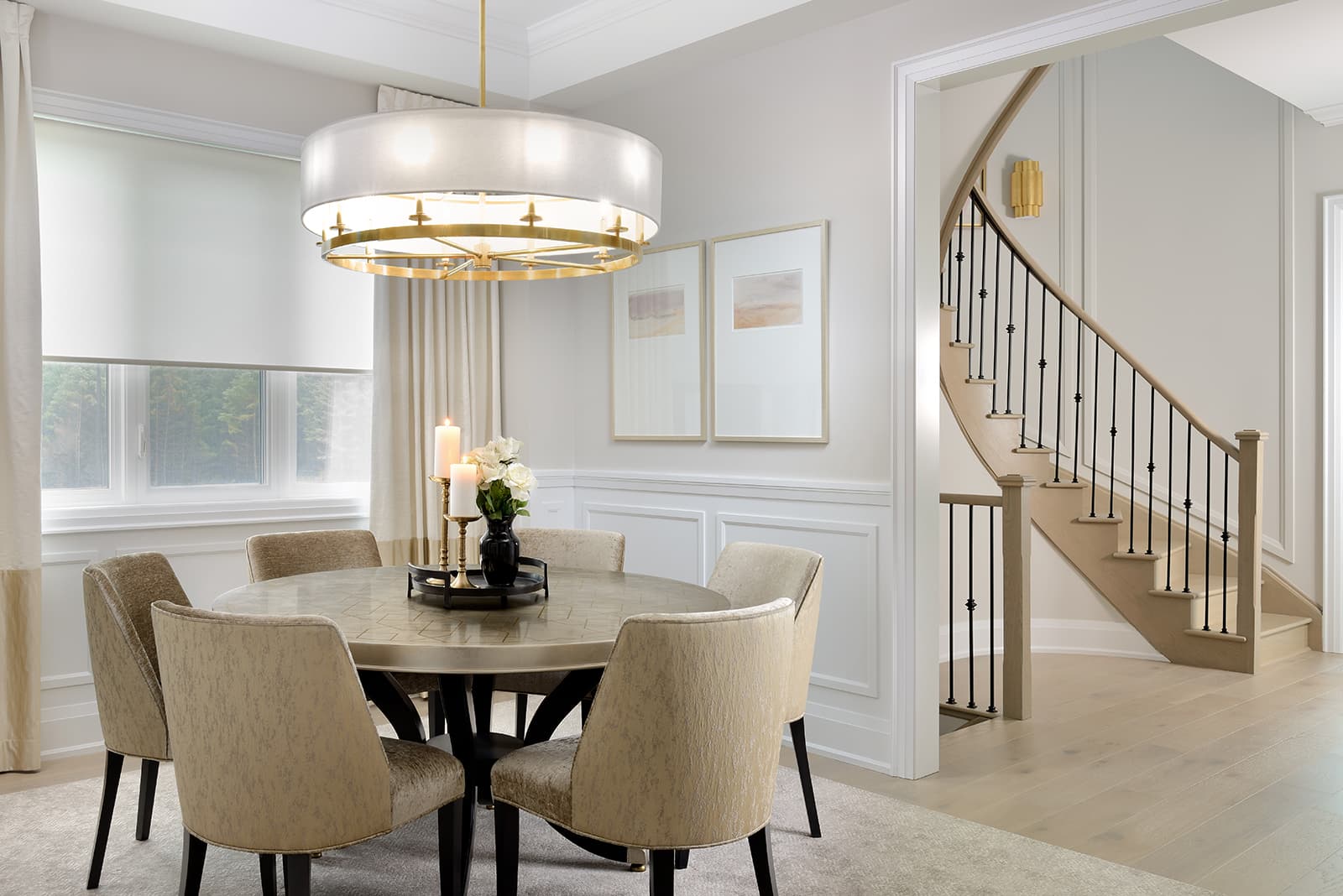 round dining table 5 chairs chandelier