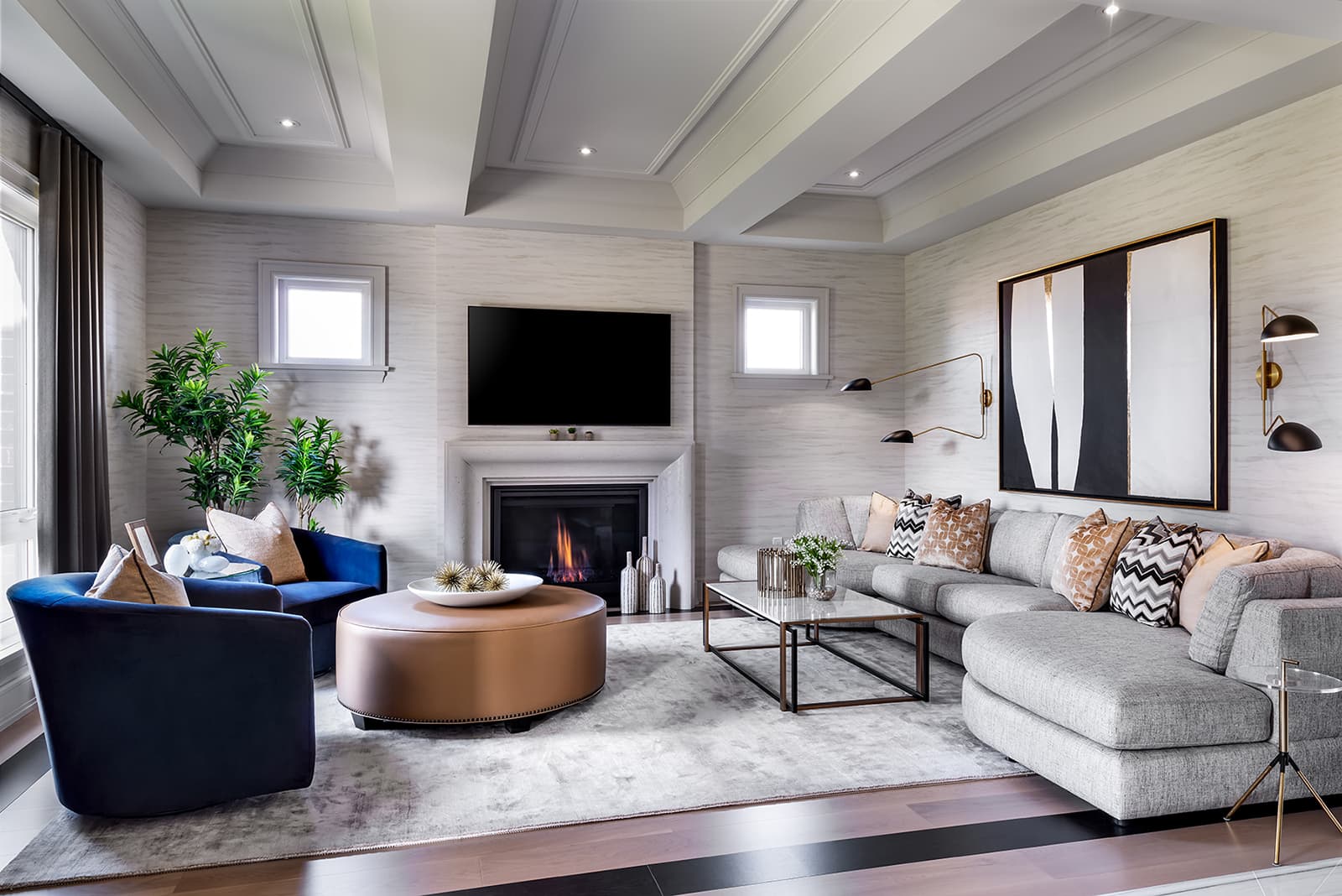 fireplace, TV livingroom