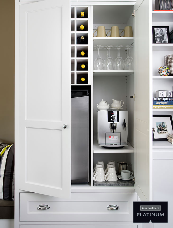 Jane Lockhart Platinum kitchen