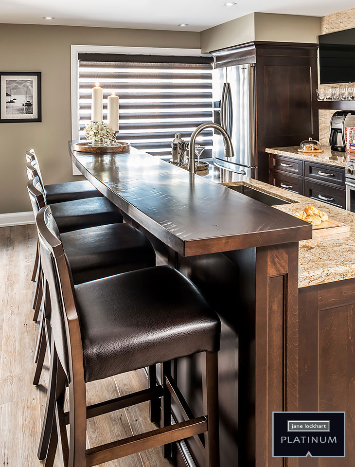 Jane Lockhart Platinum kitchen