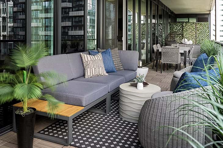 A Retro-Modern Escape Above the City